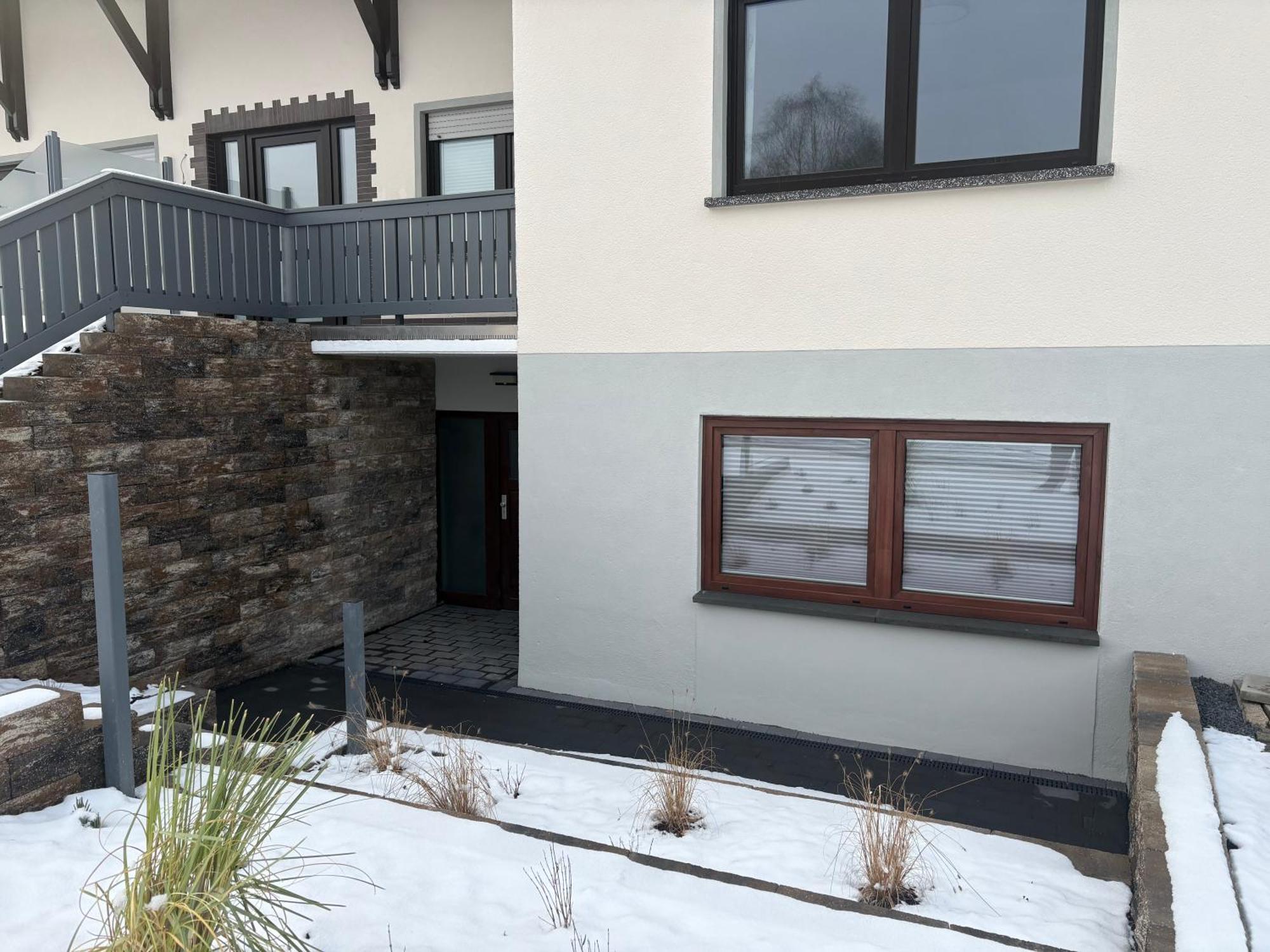 Neu Nach Renovierung - Mit Eigener Terrasse - Naturnahe Ortsrandlage - Vdsl - 10 Min Zum Nuerburgring - Ausgezeichnete Lage Apartment Bodenbach Exterior photo